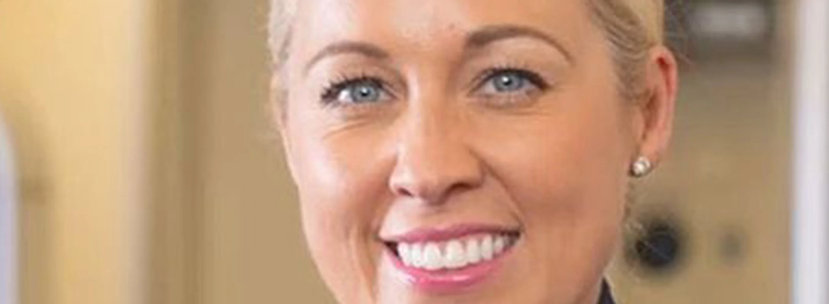 Safety Demonstration Long-haul in British Sign Language